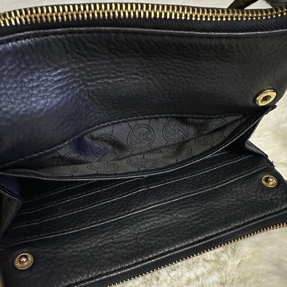 Michael Kors Fulton Large Black Pebbled Leather Crossbody Bag - Picture 9 of 15